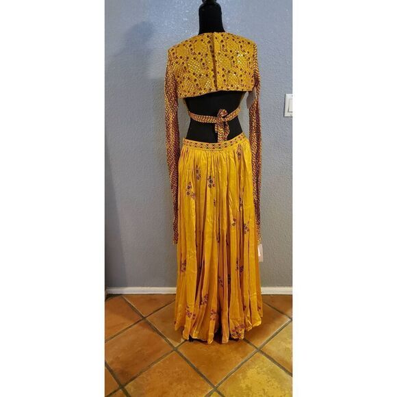 Kalki Fashion Traditional Skirt Set in mustard yellow with gold print - Picture 12 of 16